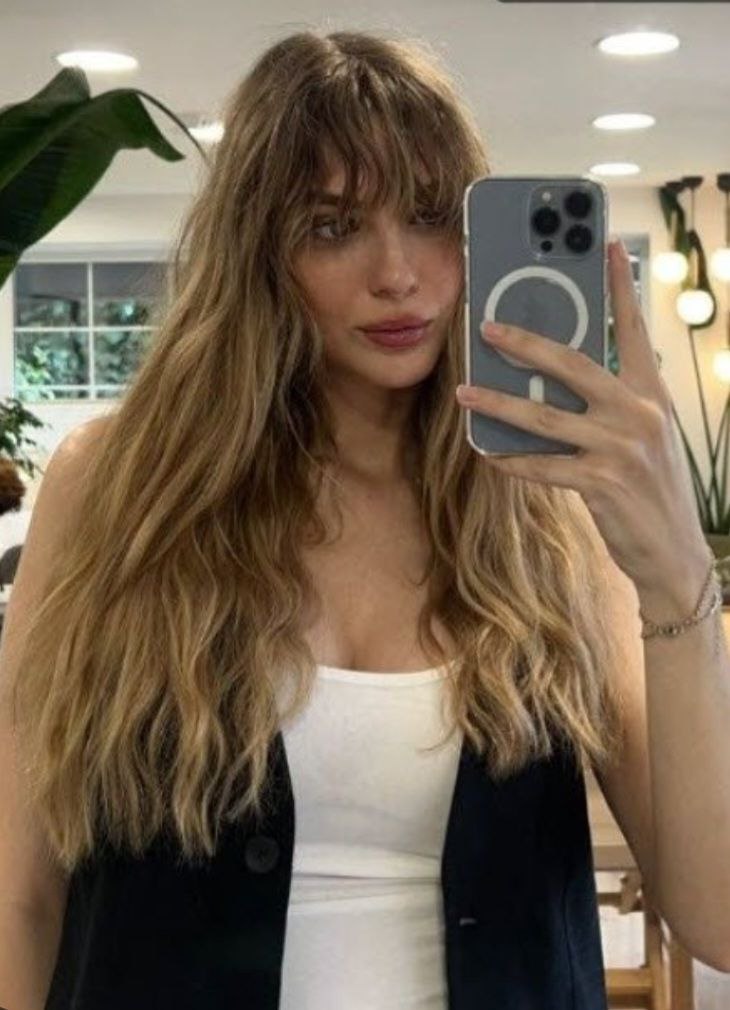 İbrahim Tatlıses'in hamile gelini Yasemin Şefkatli yeni imajı ile dikkat çekti 