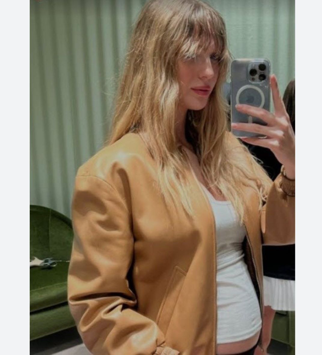 İbrahim Tatlıses'in hamile gelini Yasemin Şefkatli yeni imajı ile dikkat çekti 