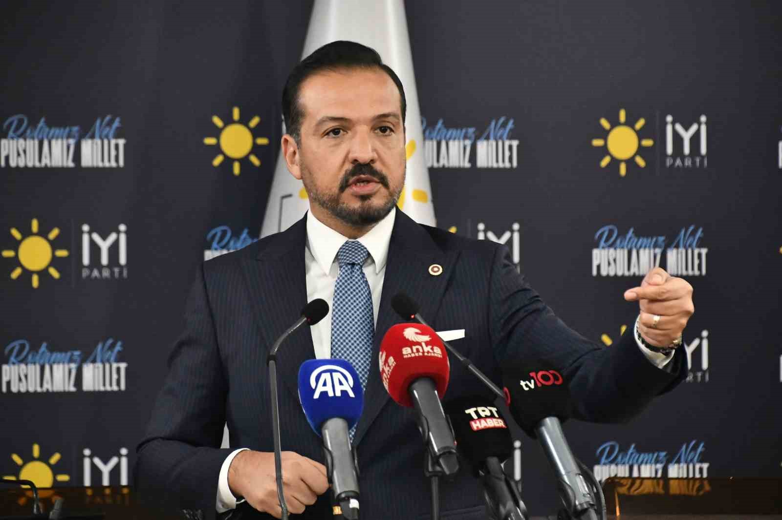 İYİ Parti Sözcüsü Kürşad Zorlu, Meral Akşener'in sağlık durumuna ilişkin bilgi verdi