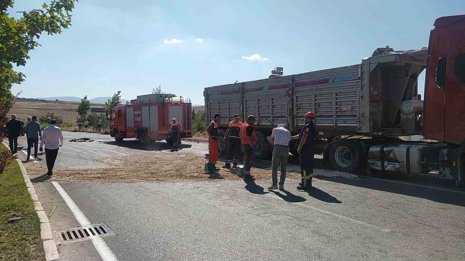 Ters yöne giren çekici ile ticari araç birini biçti geçti!