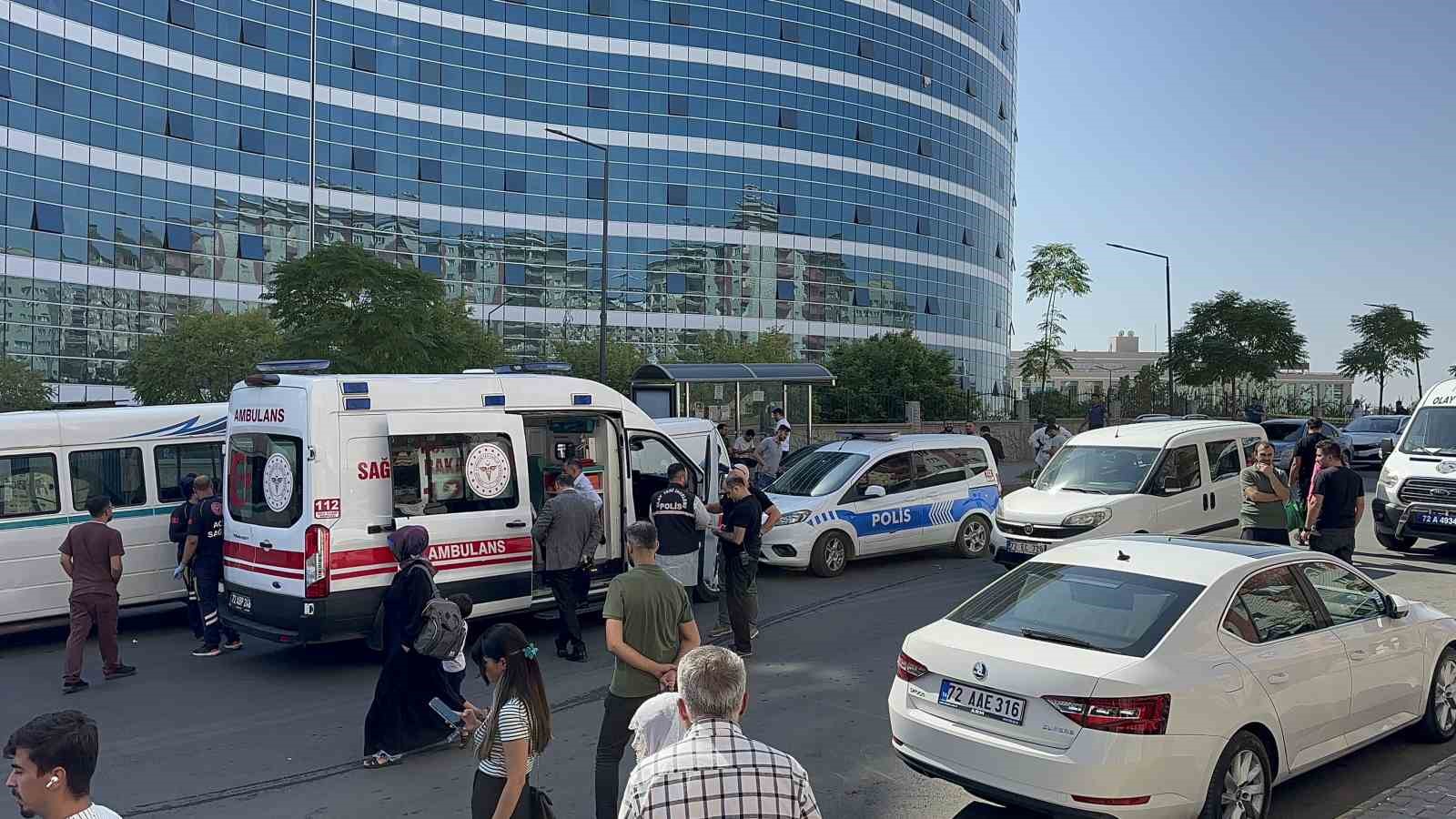 Eski kayınbirader dehşet saçtı! Yeni evlendiği karısıyla sokakta yürürken önce dövüldü, sonra öldürüldü!