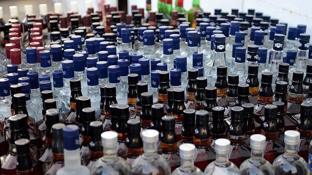 İran’dan idam kararı! Sahte alkol üreten 4 kişinin idam edileceğini duyurdu!