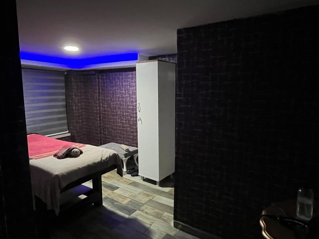 Masaj salonlarına şok baskın! Hatay’da yapılan baskında 27 yabancı uyruklu kadın yakalandı!