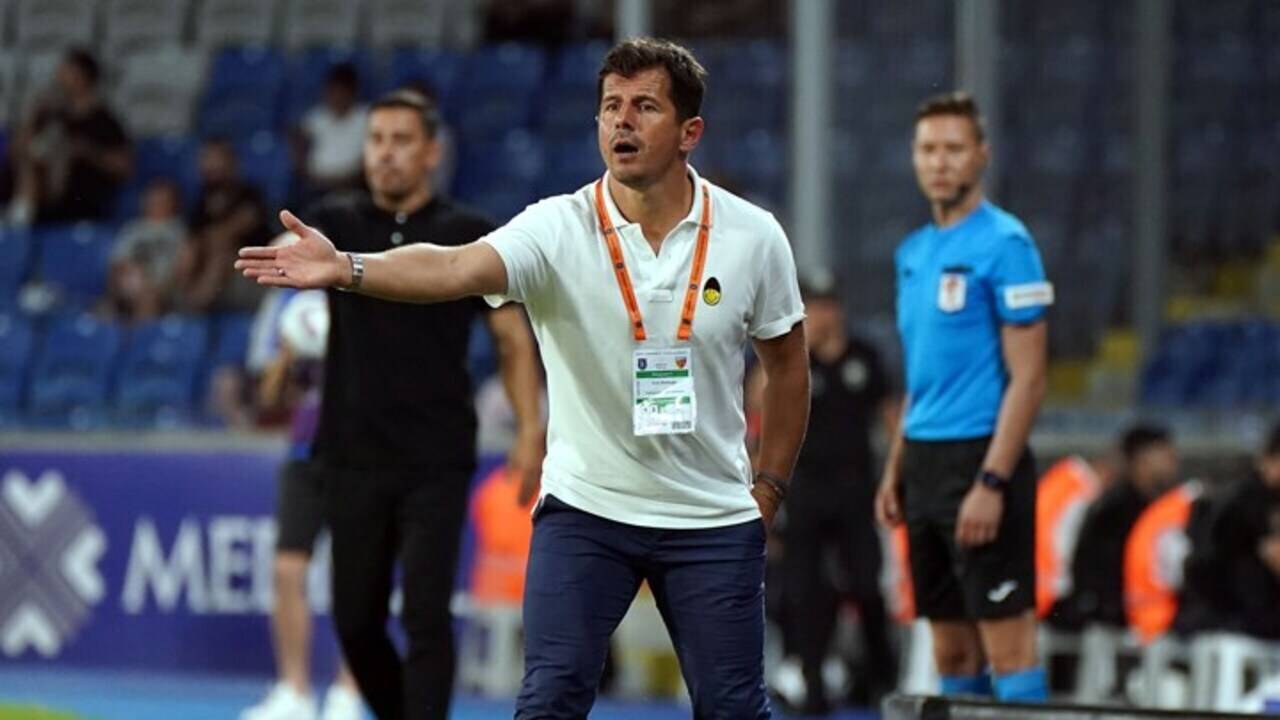 MKE Ankaragücü, Emre Belözoğlu ile 2 yıllık imza attı