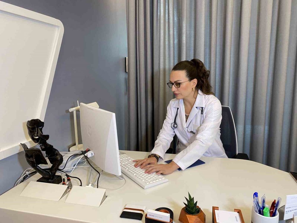 Uzmanlardan anne ve babaları korkutan açıklama! Çocuklarınıza cips veriyorsanız dikkat!