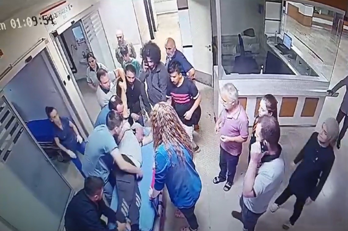 Aldığı darbe sonrası kalp krizi geçirerek, hayatını kaybeden güvenlik görevlisi için tören düzenlendi