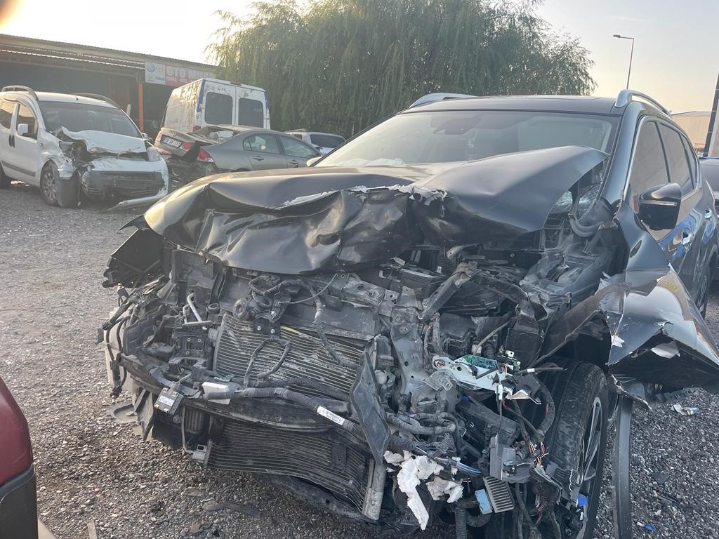 Yaptığı ağır trafik kazası, Kongreye gitmesine engel olamadı!