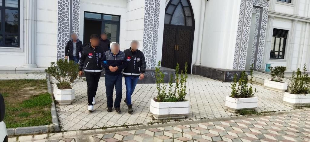 Düğünde yeğenine 5 kurşun sıkarak öldüren şahıs hakim karşısında!