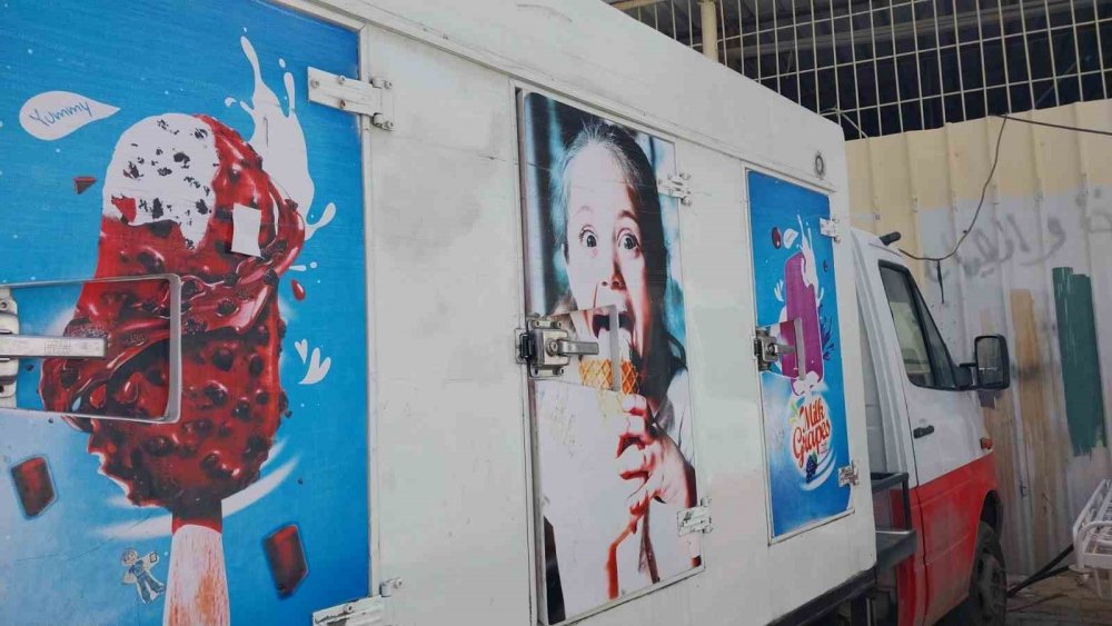 Gazze'de büyük dram! Çocukların dondurma yemesi için kullanılan kamyonlar ölülerle doldu!