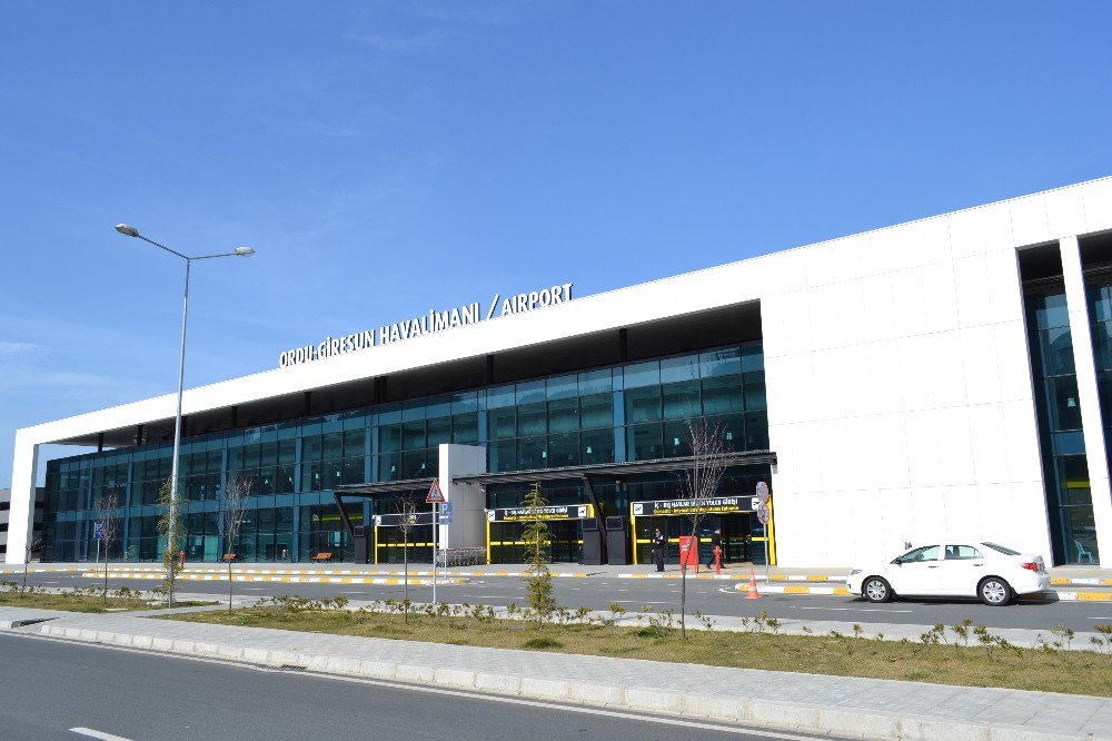 Uçakla yolculuğa çıkacak olanlar bu tarihlere dikkat! 12 gün uçak trafiğine kapatılacak