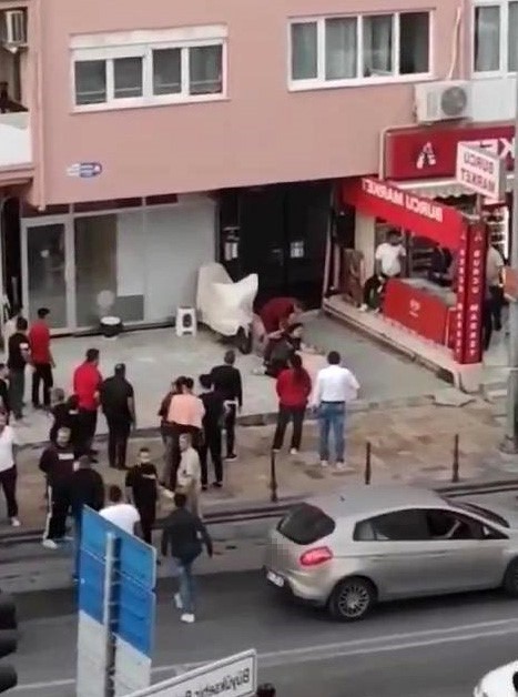 Boşanmak istediği kocası tarafından 16 kez bıçaklanan kadın, eşinden şikayetçi olmadı!