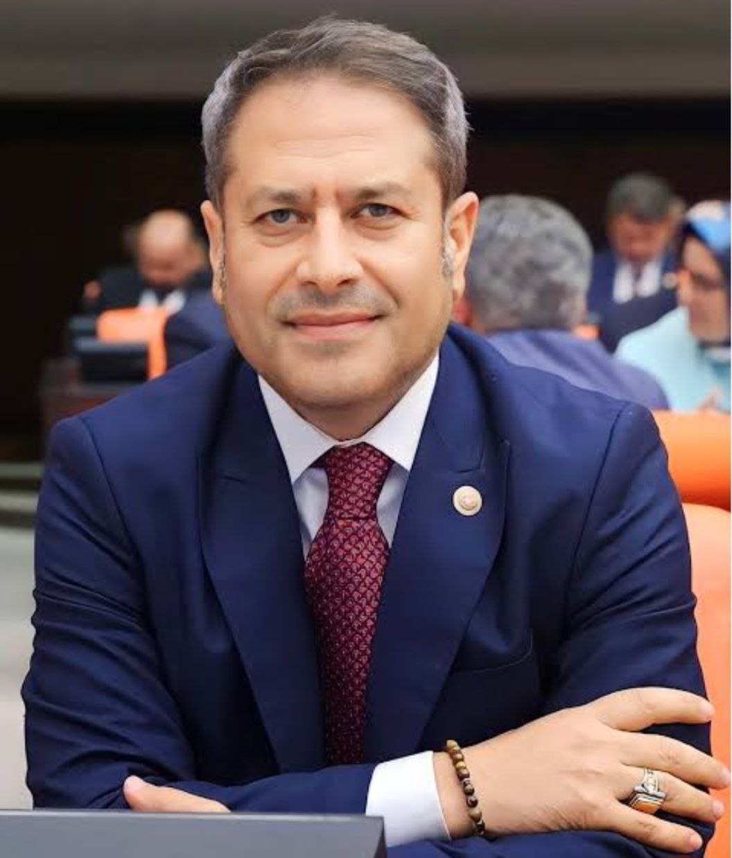 Gaziantep kalesindeki dev Filistin bayrağına yapılan eleştiriye, Ali Şahin'den sert tepki!