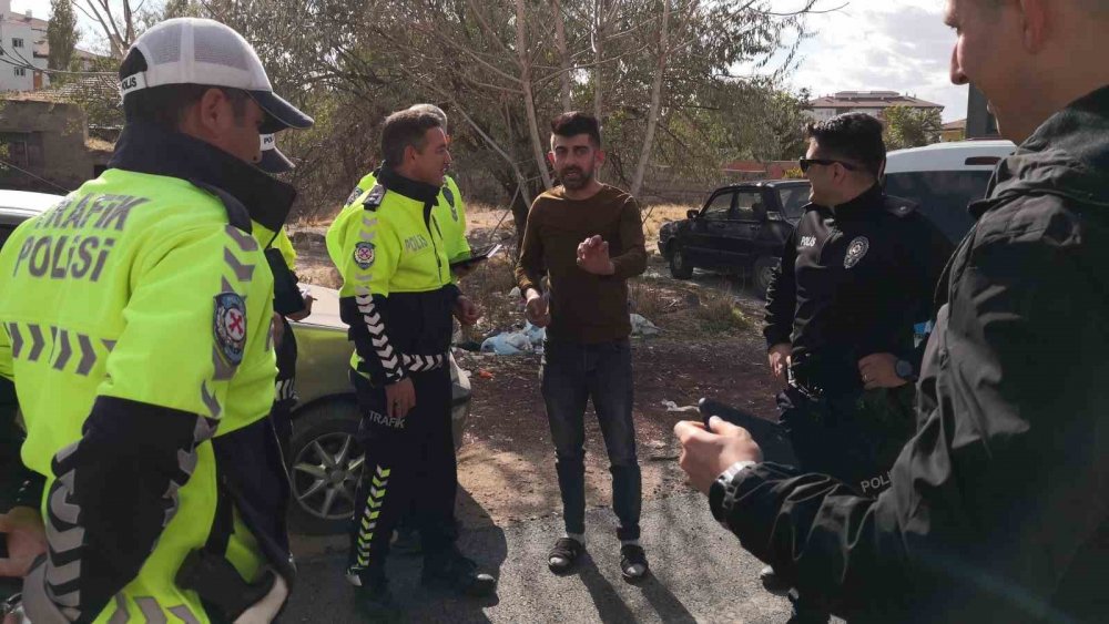 Alkollü sürücüden polise pişkin sitem: Bu kadar kovalamaya gerek yok, arkadan cezayı yaz!
