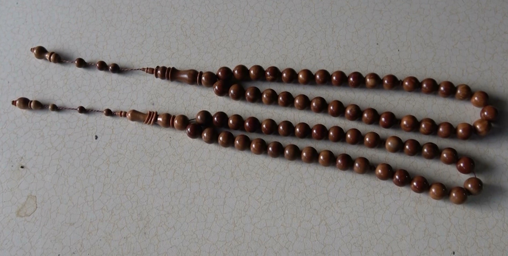 Osmanlı zamanında hekimlerin tercih ettiği bu tesbih elleri dezenfekte ediyor