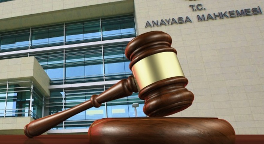 Anayasa Mahkemesi CHP'nin Dezenformasyon yasasının iptal istemini oy çokluğu ile reddetti