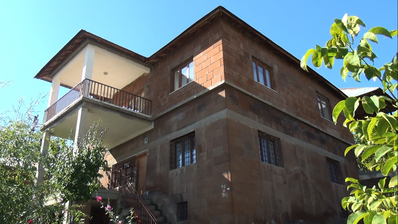 Babasından kalan eski evi biriktirdiği eşyalarla müzeye çevirdi