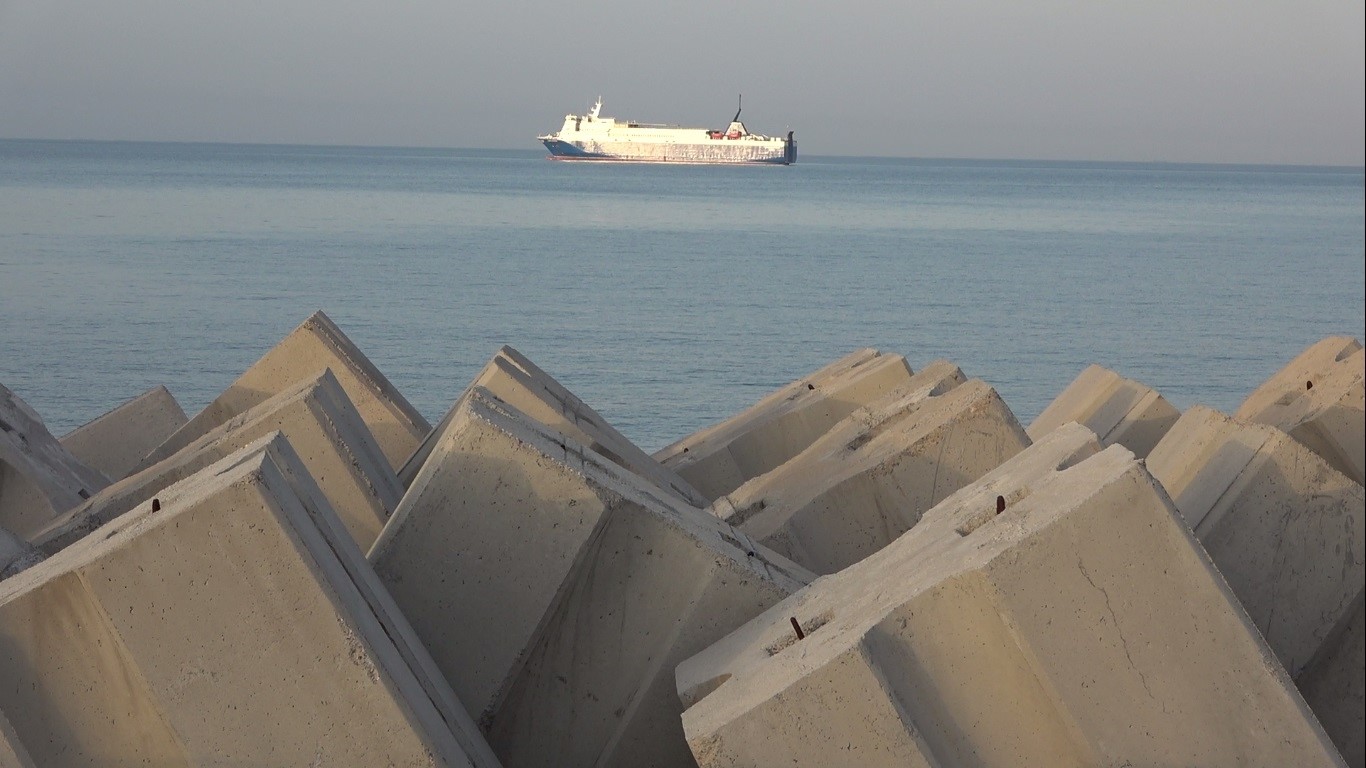Türkiye-Rusya arasında yük taşıyan gemi arıza yapınca Karadenizde mahsur kaldı!
