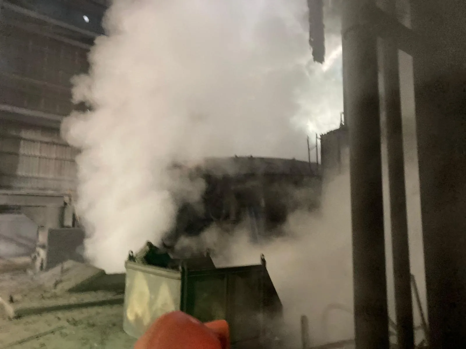 Tosyalı Demir Çelik Fabrikası'nda çıkan patlamadan sonraki işte o korkunç görüntüler!