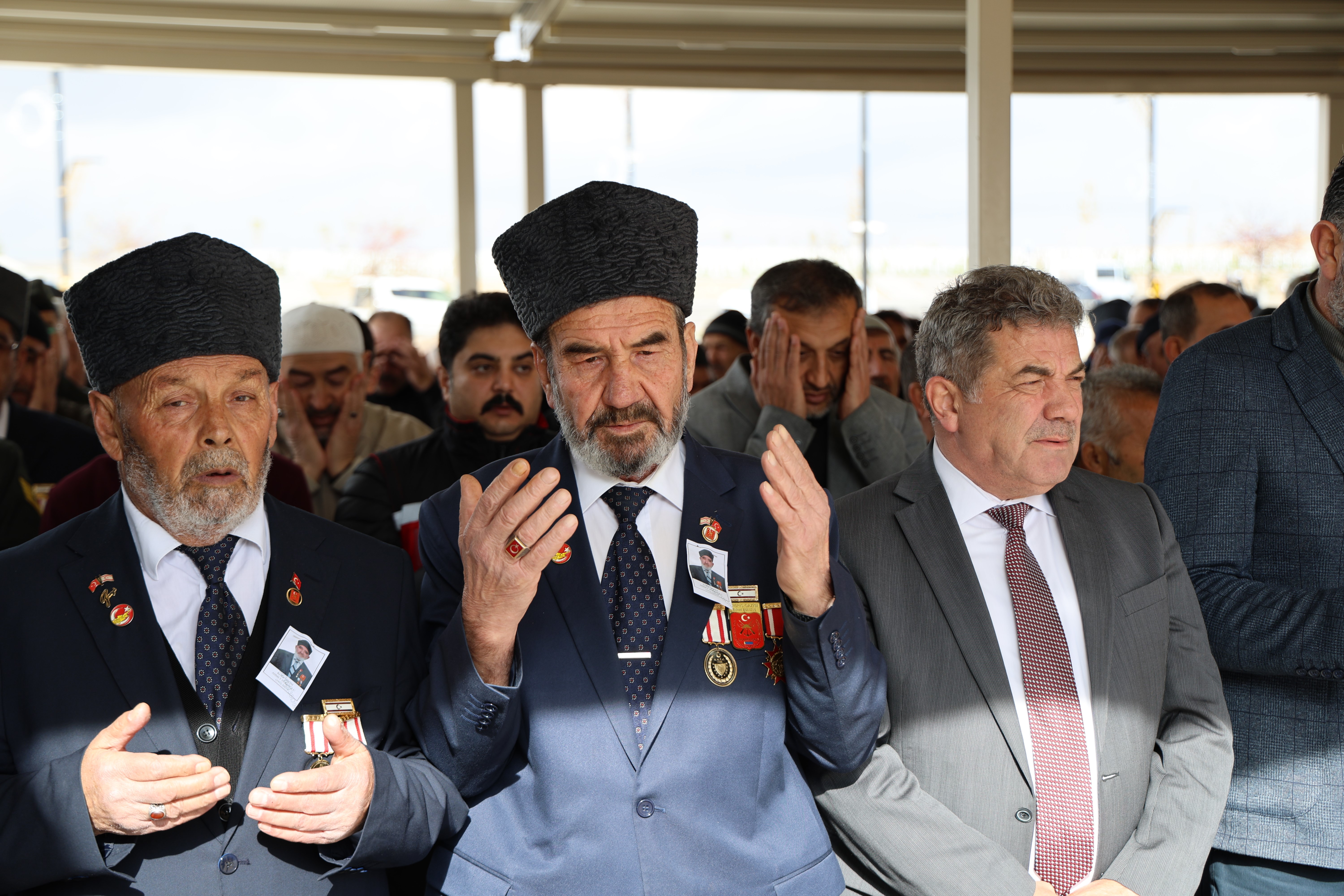 91 yaşında vefat eden Kore gazisine son görev!