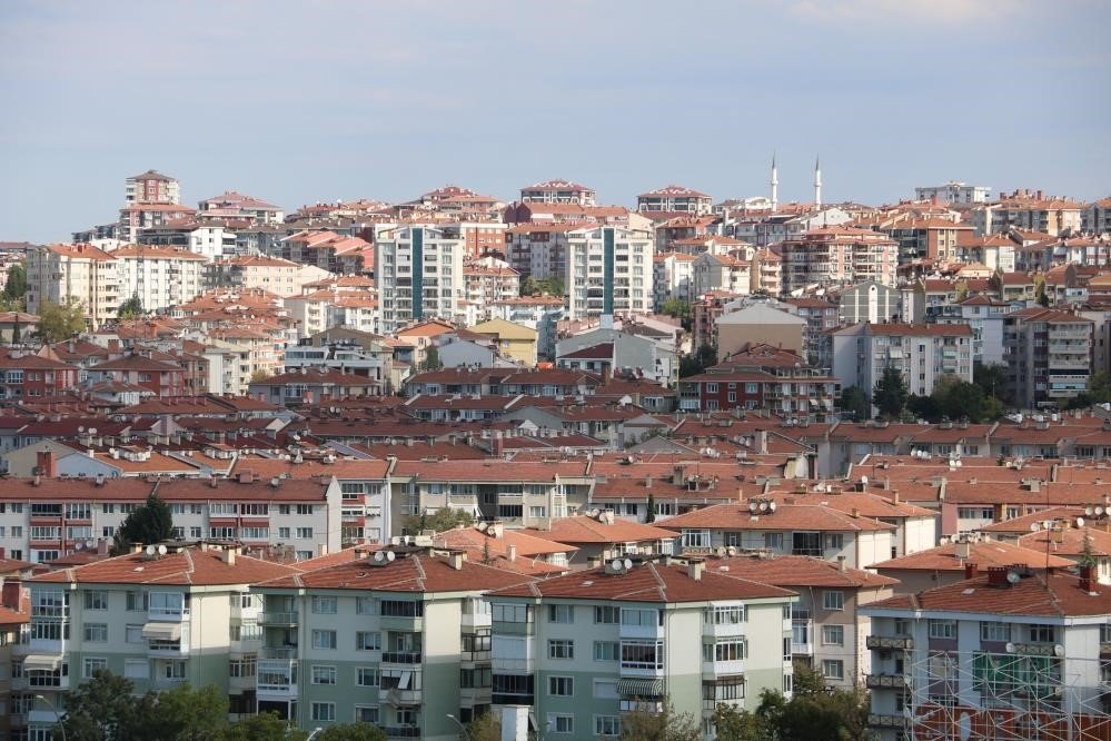 Ev sahiplerinin kiracılara oyunu pes dedirtti! Ev sahibi kiracısını bakın neden icraya verdi!