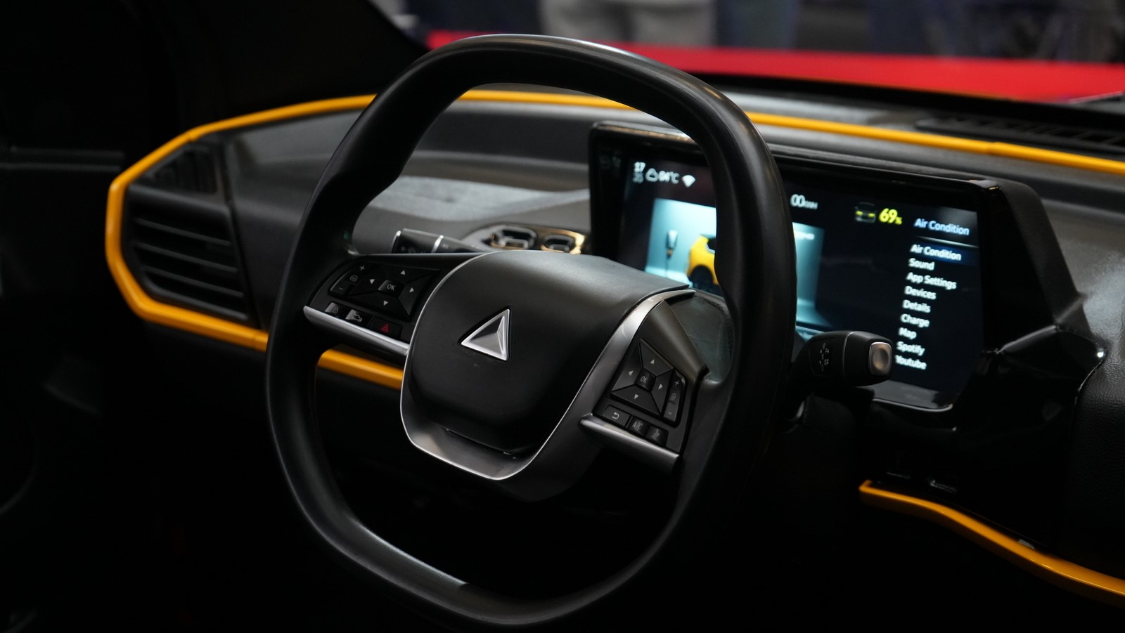 6 yatırımcının girişimiyle ortaya çıkan yüzde 100 yerli elektrikli araç göz kamaştırdı! 