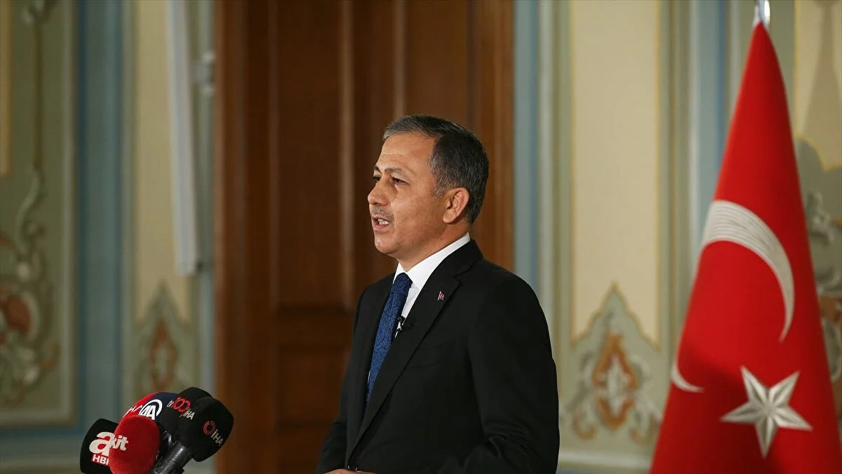 İçişleri Bakanı Ali Yerlikaya'dan açıklama! Bir suç örgütü daha çökertildi!