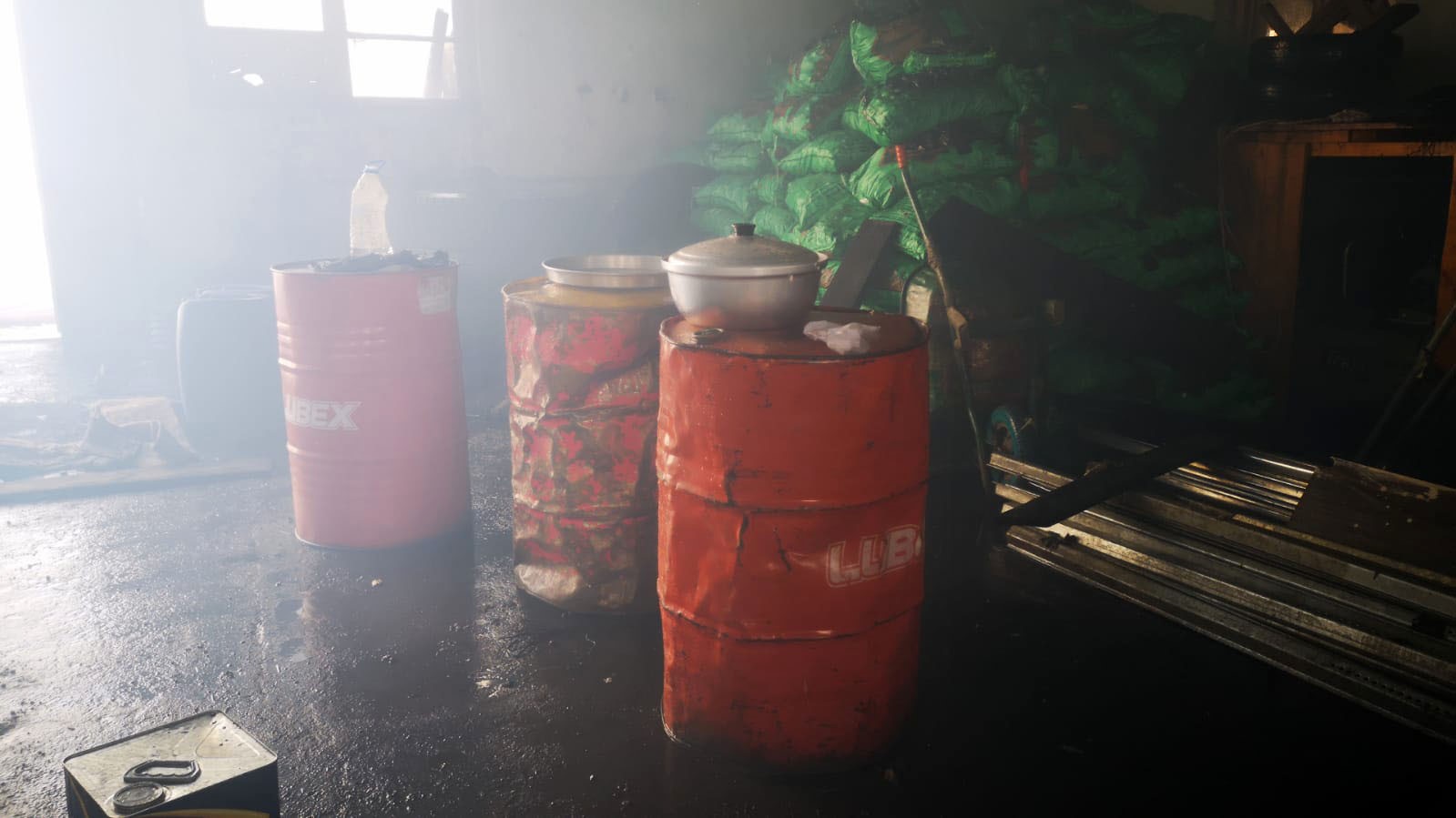 TCDD çalışanlarının cağ kebabı sevdası depoyu küle çevirdi!