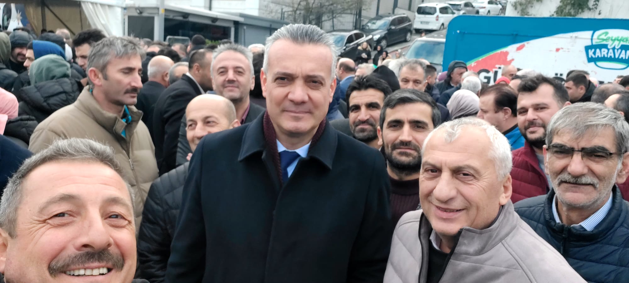 AK Parti temayül yoklaması yapıldı, Murat Kaya'ya teşkilatlardan büyük ilgi