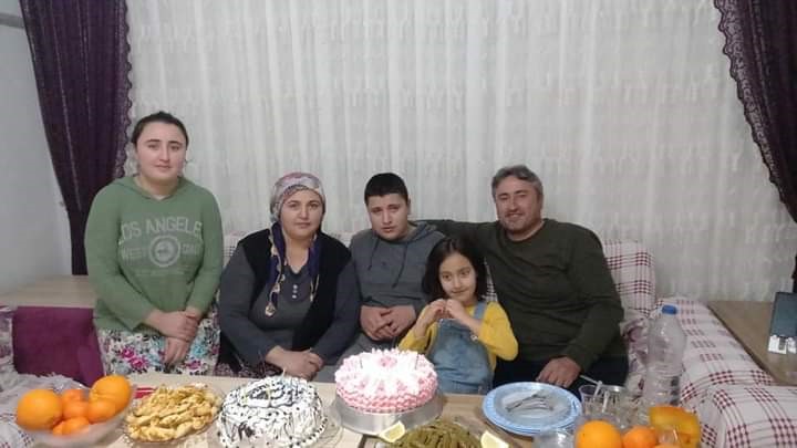 Doğduğu günde öldü! Ailesiyle kutladığı son doğum günü oldu! 