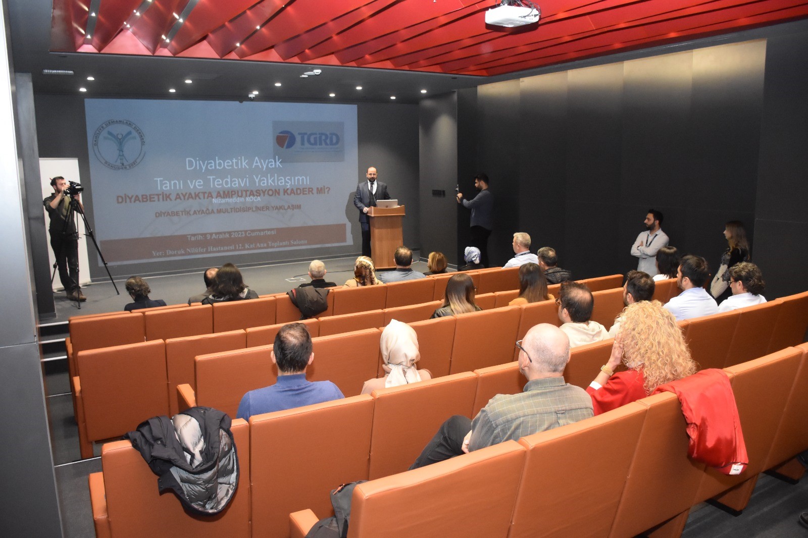 Türkiye’nin dört bir yanından gelen hekimler diyabetle ilgili ampütasyonu tartıştı