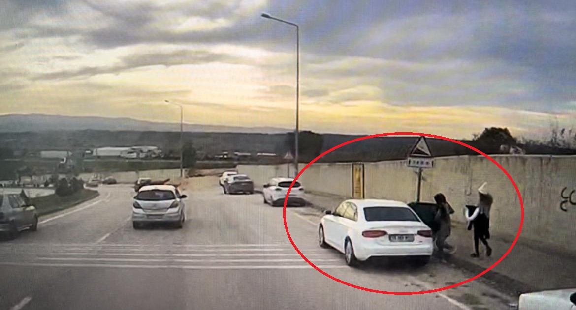 Biri dini diğeri resmi 2 eşiyle çete kurup hırsızlık yapan adam yakayı ele verdi!