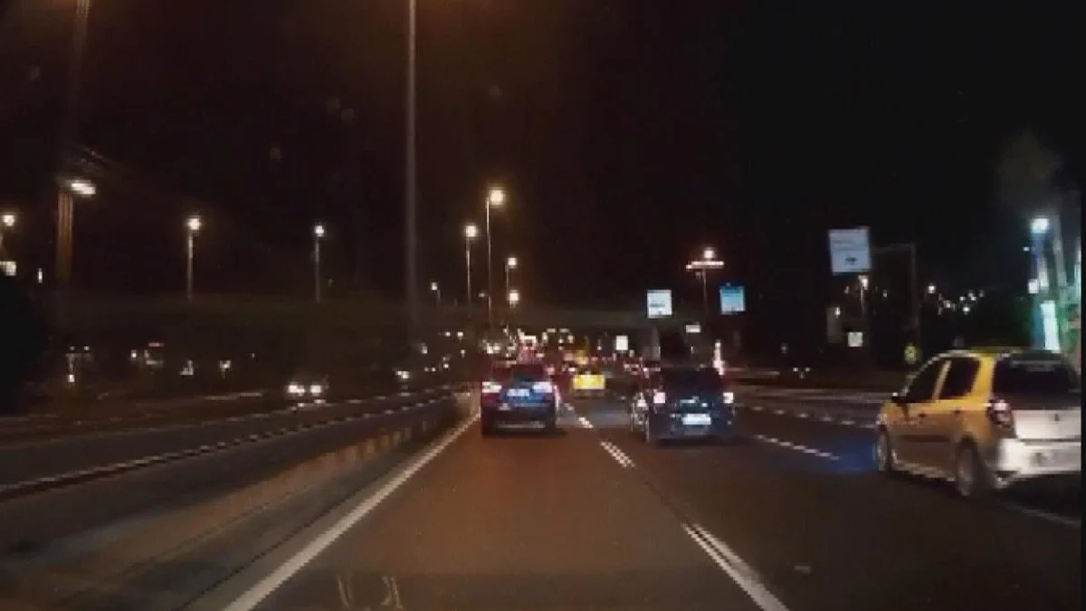 Trafikte makas attı, 3 kişinin yaralanmasına sebep oldu! O maganda her yerde aranıyor!