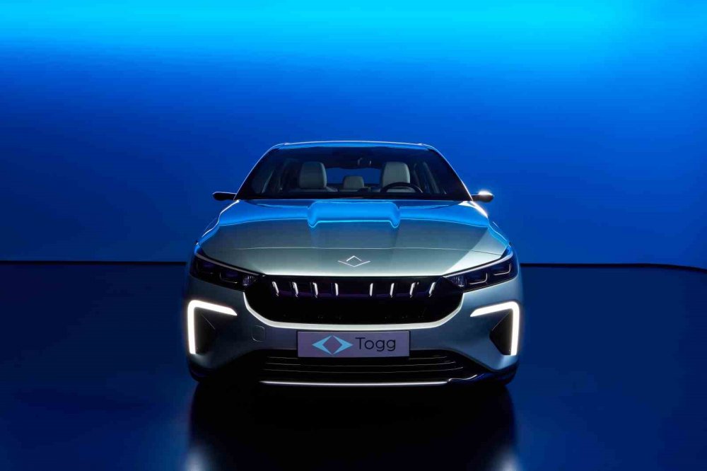 Sedan modeli merakla bekleniyordu: Togg yeni modeli T10F dünya sahnesinde