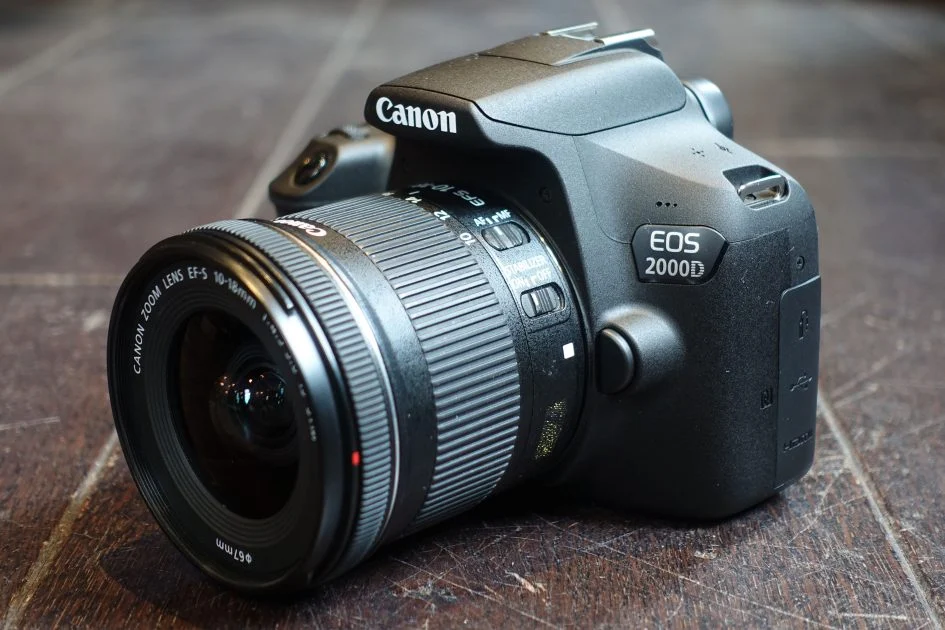 canon-eos-2000d-hero1-945x630.webp