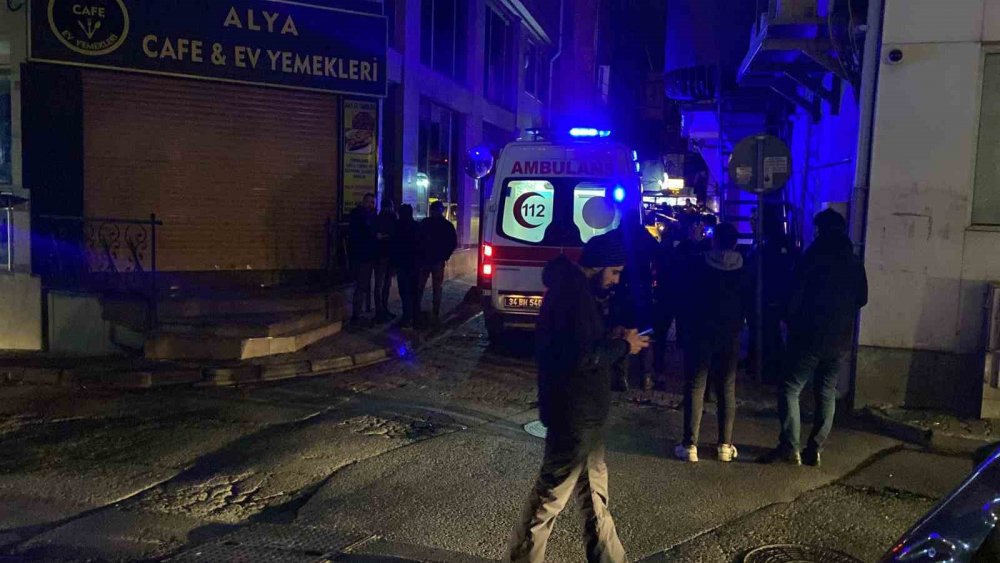 İstanbul'da gece kulübünde silahlı çatışma: 2’si polis 5 yaralı