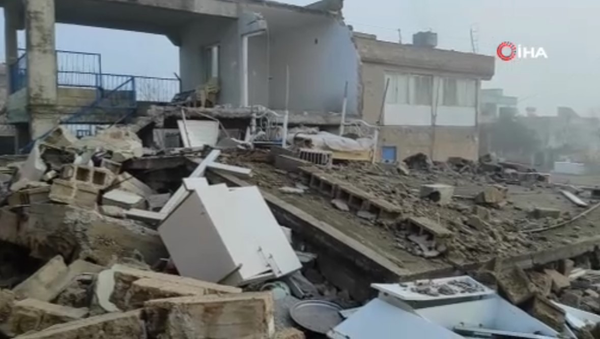 Şanlıurfa’ 2 katlı bina çöktü! Osmaniye'den gelip enkaz altında kaldılar! Ölü ve yaralılar var