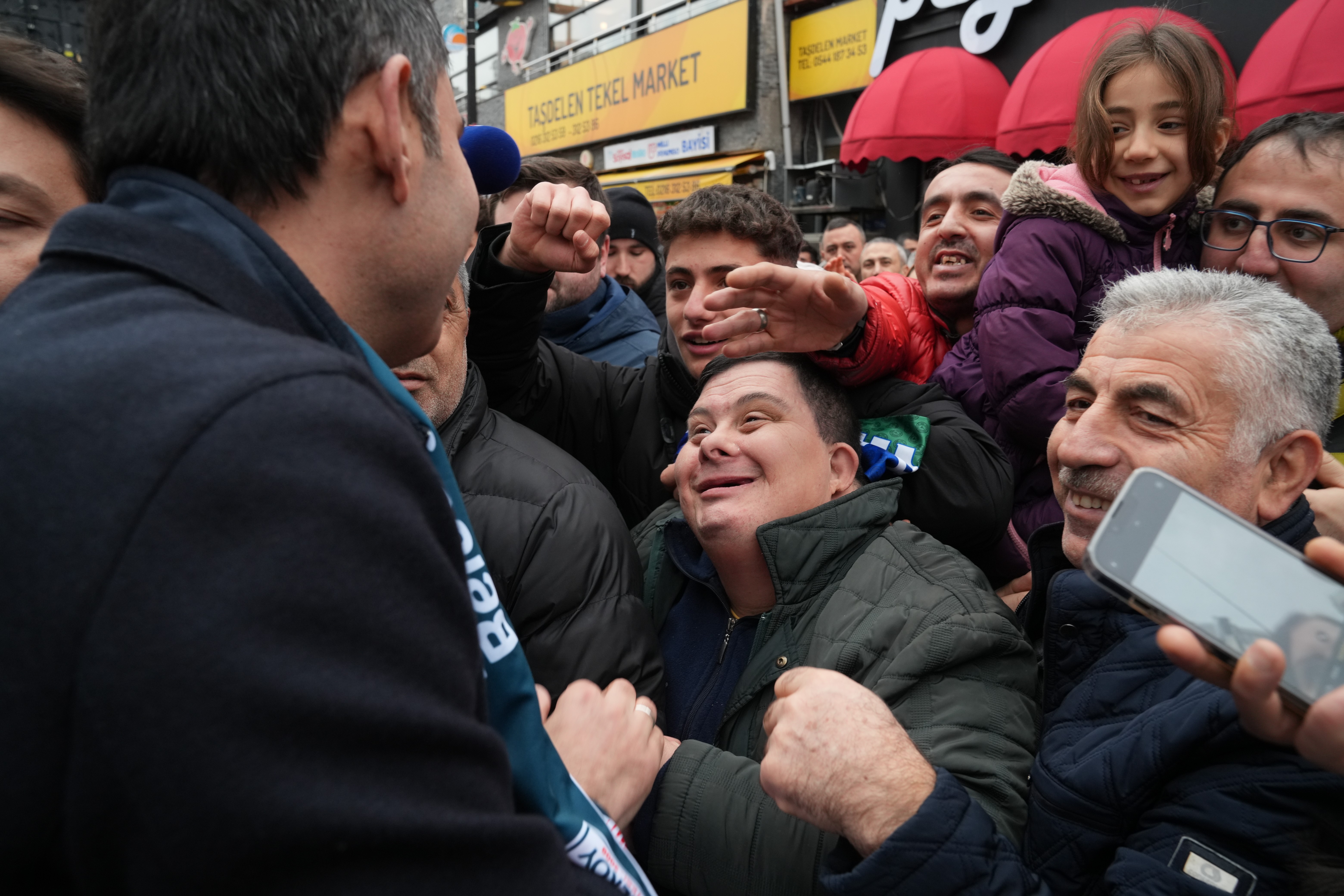 İBB, Başkan Adayı Murat Kurum festival etkinliğinde vatandaşlara seslendi: