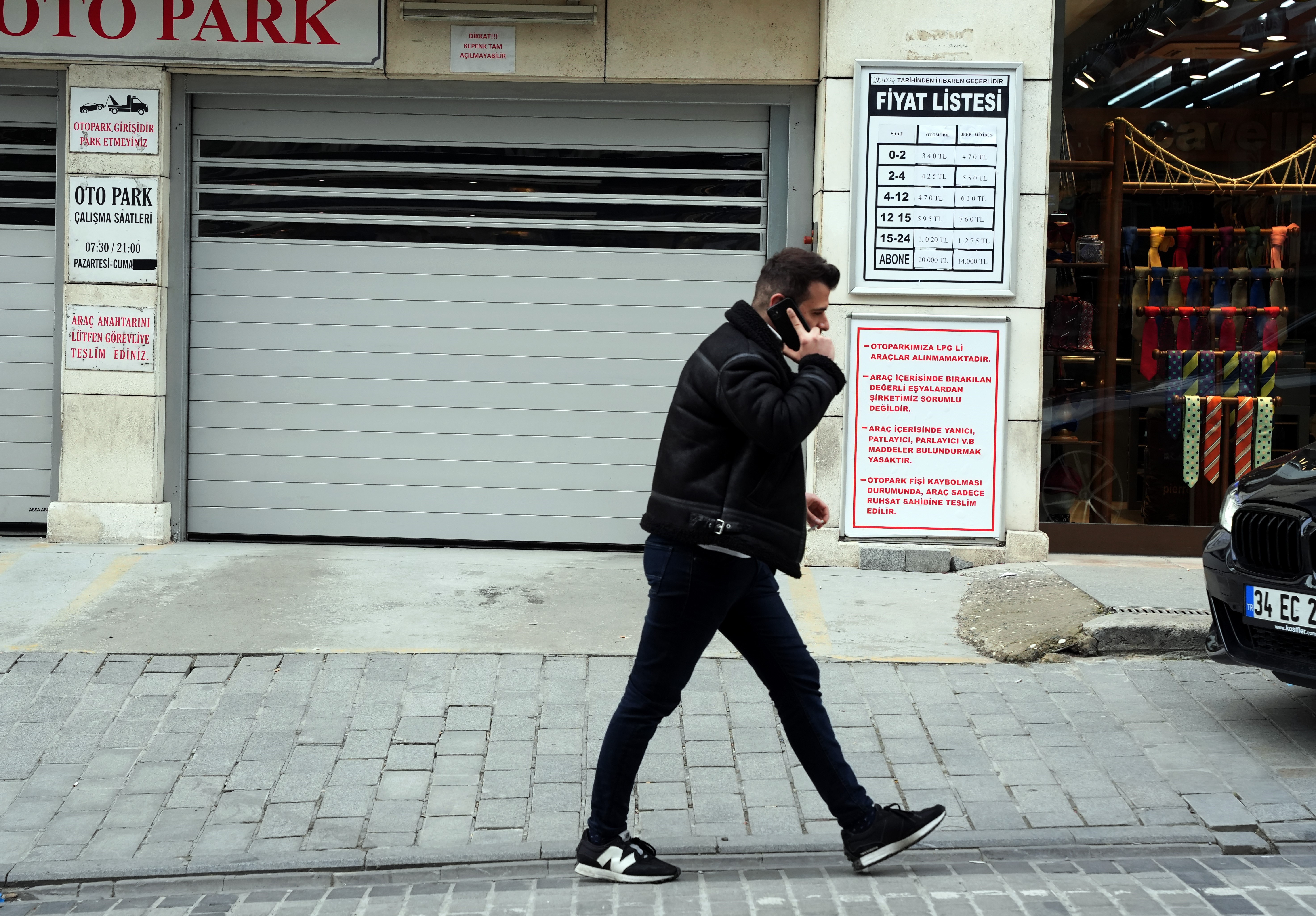 İstanbul'da otopark ücretleri dudak uçuklattı! Giriş-çıkış ücreti 340 TL, 24 saatlik bin 24 TL