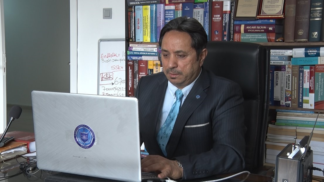 Son yaşanan cinayet, Taksicilerin sosyal güvenlik haklarını bir kez daha gündeme getirdi!