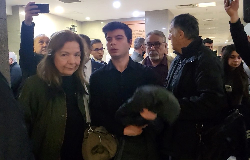 Filistin'e destek yürüyüşünden dönen vatandaşa yumruk atmıştı! O, sanık hakim karşısında