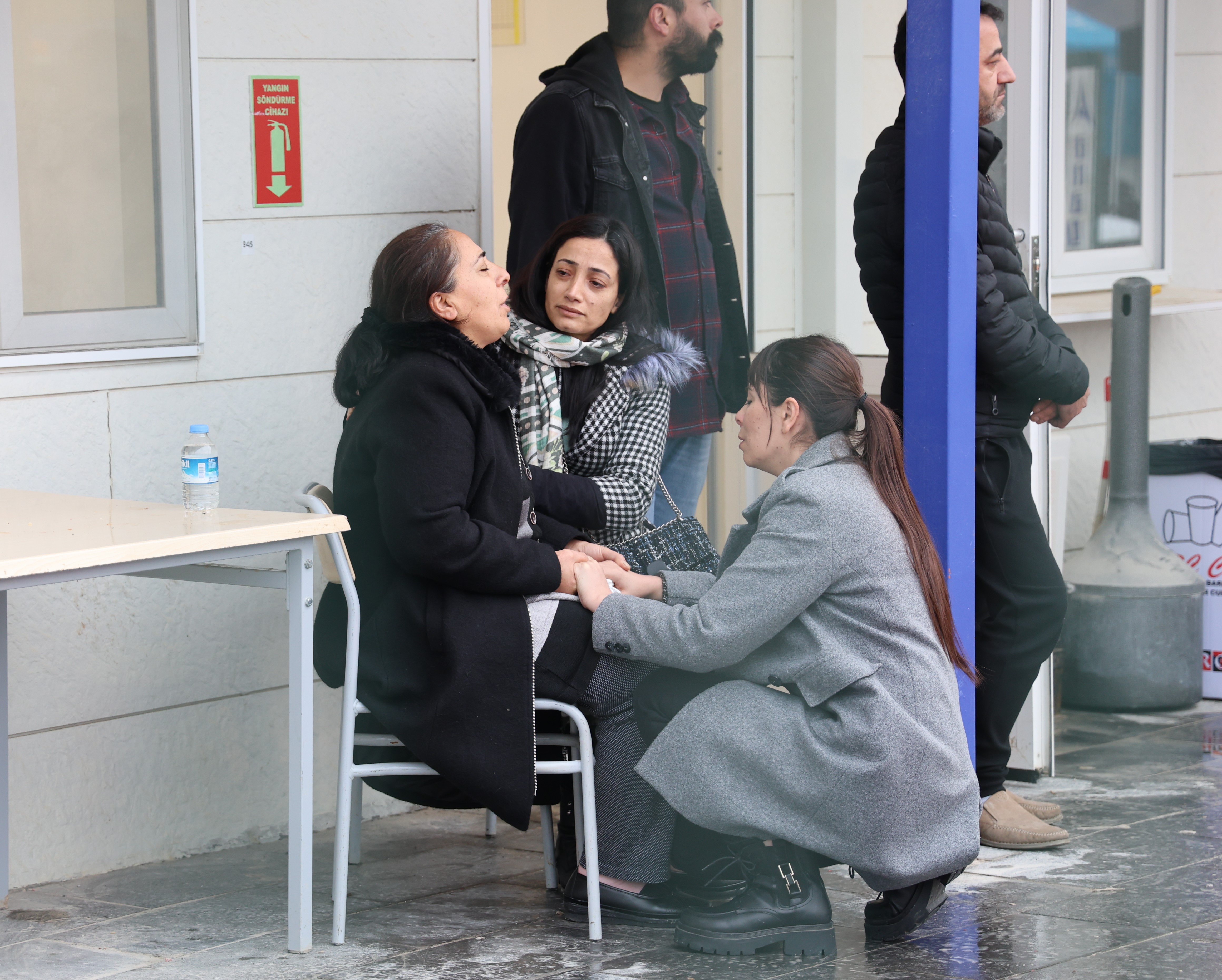 Erzincan’da, toprak kayması sırasında orada bulunan işçi, o anları anlattı: ''Deprem oldu sandık''