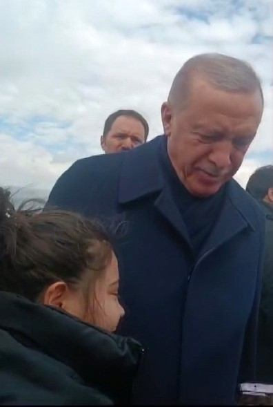 Cumhurbaşkanı Erdoğan’ı karşısında gören İkra'nın hayali gerçek oldu!