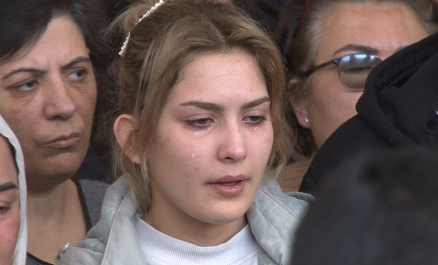 Mesai arkadaşının bıçak darbeleriyle can veren zabıta için belediye önündeki tören düzenlendi