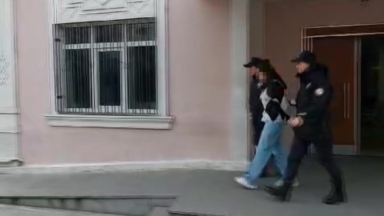 Pendik’te akıllara durgunluk veren olay! Doğurduğu bebeği camdan dışarı attı!