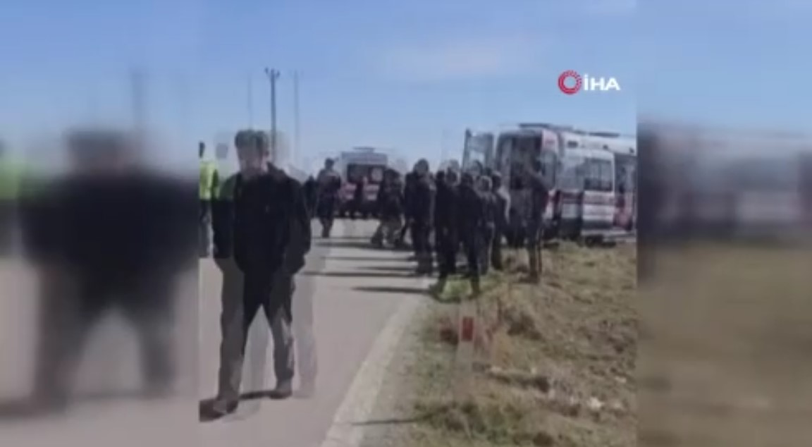 Ankara'da feci kaza! EGO otobüsü yoldan çıkarak devrildi! Çok sayıda yaralı var!