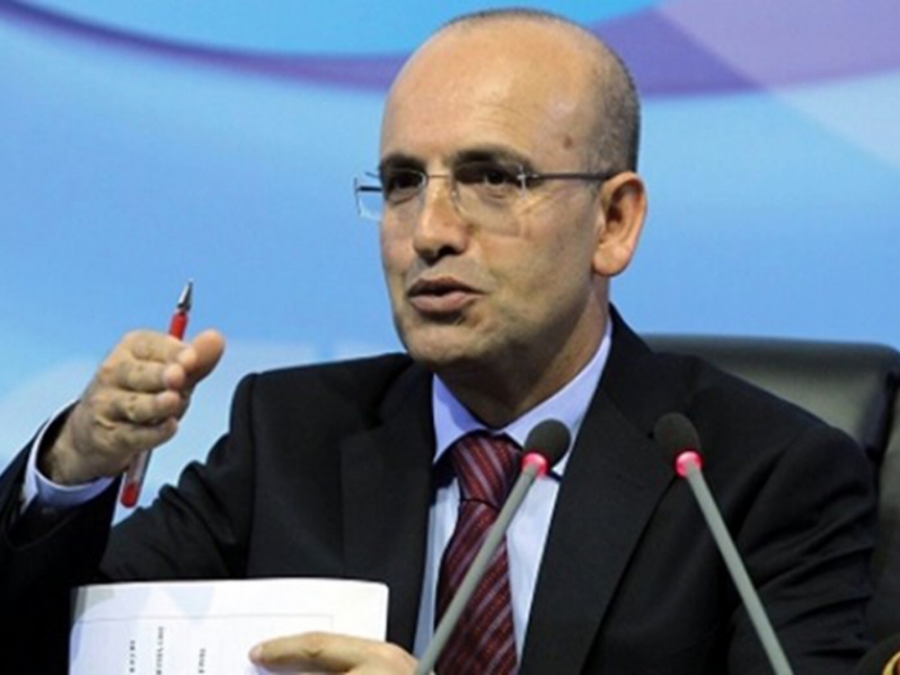 Bakan Mehmet Şimşek'ten önemli açıklamalar! Vatandaşa ‘dolar’ uyarısı yaptı!