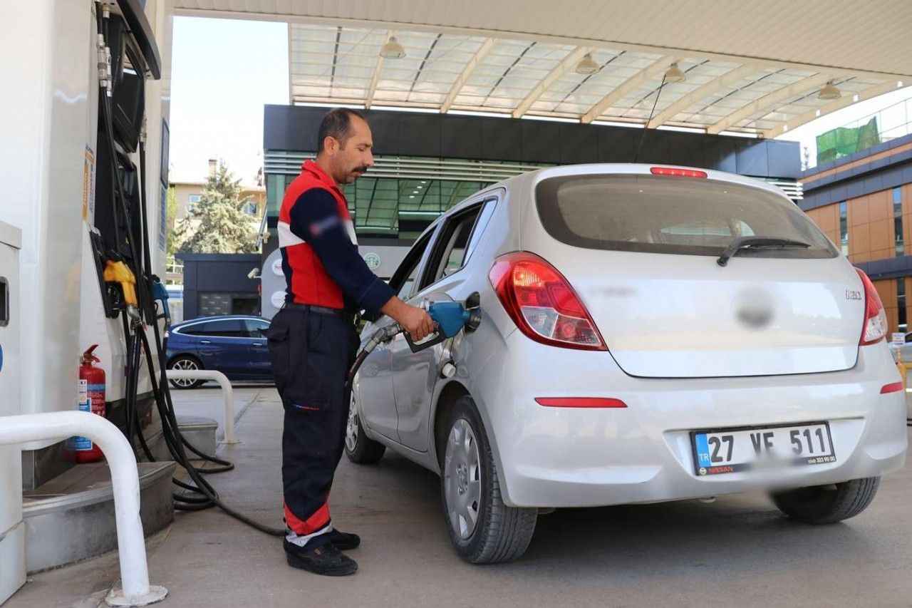 Depolarını bu tarihe kadar, fullemeyen kalmasın! Benzin ve motorine 2'ci zam kapıda!