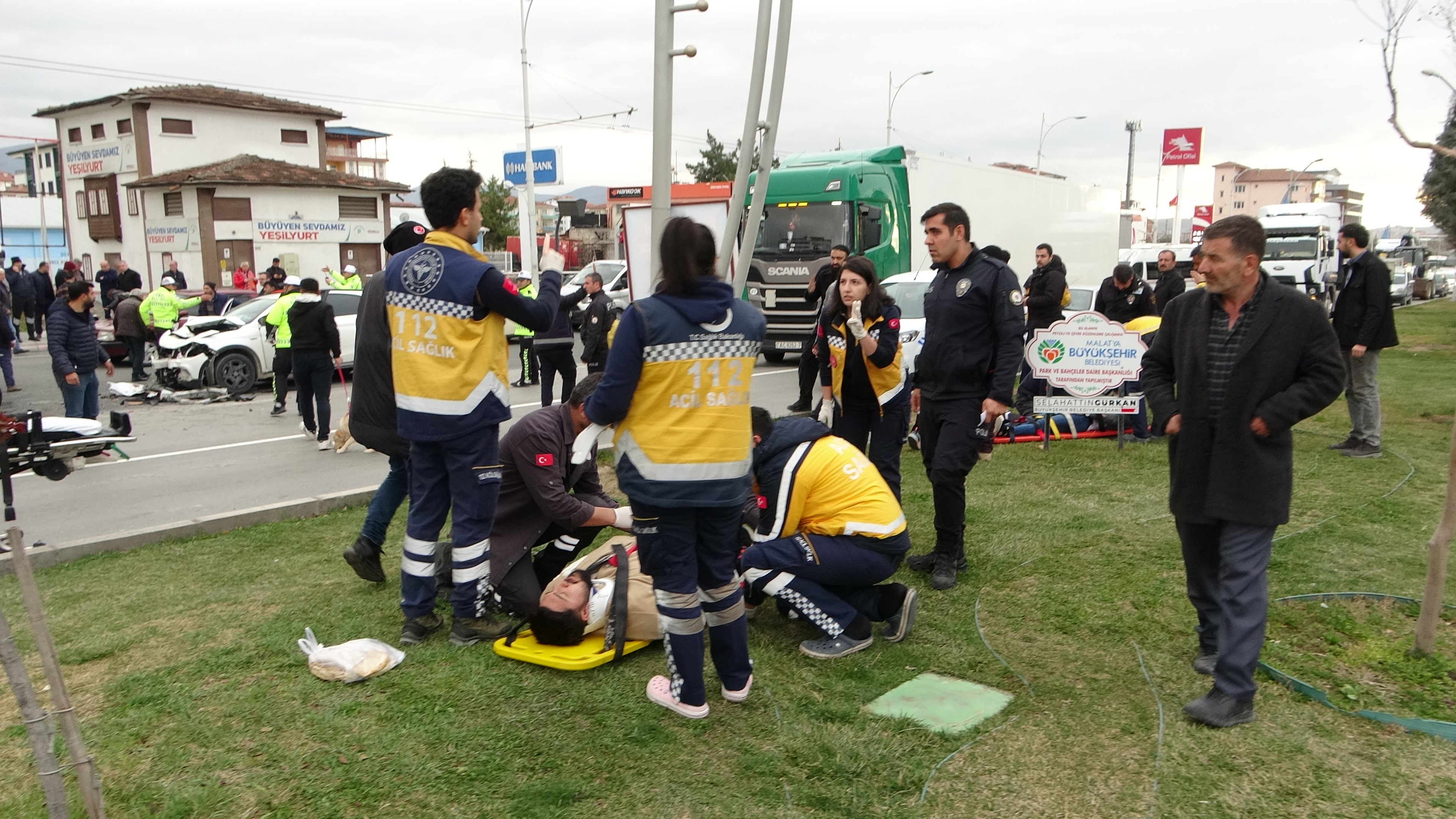 Malatya’da zincirleme kaza! Çok sayıda aracın karıştığı kazada can pazarı yaşandı!