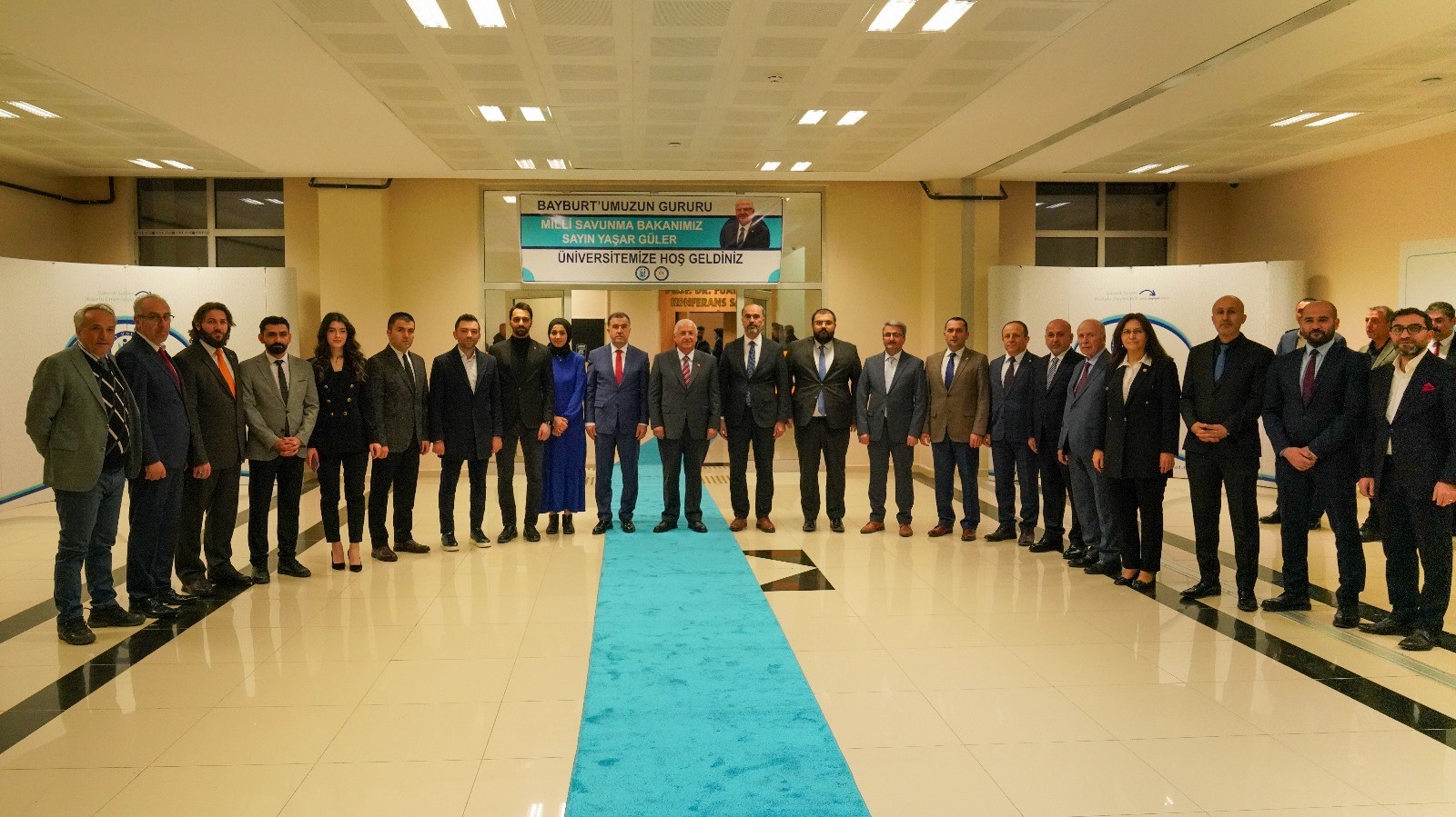 Milli Savunma Bakanı Yaşar Güler, Bayburt’ta gençlerle biraraya geldi