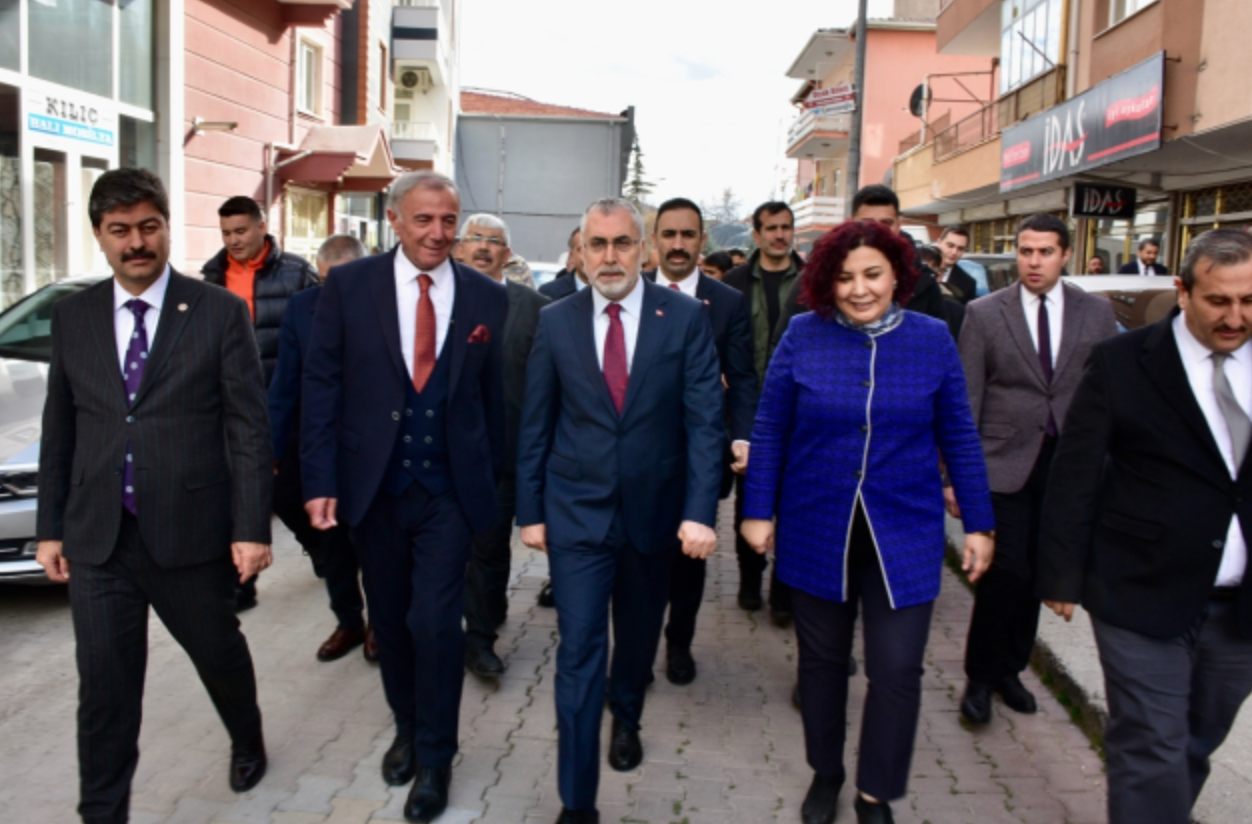ekran-resmi-2024-03-25-23-50-09.png